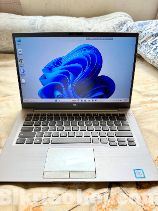 Dell Laptop full fresh condition